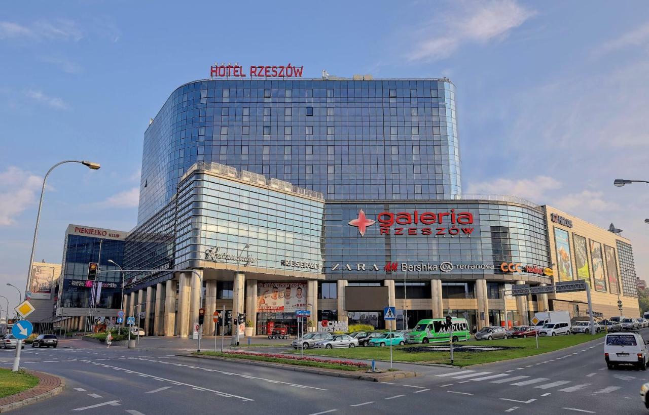 Hotel Rzeszów Exteriör bild